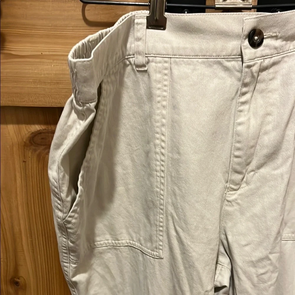 GAP Women's Cream Jogger Type Pants - Picture 4 of 10